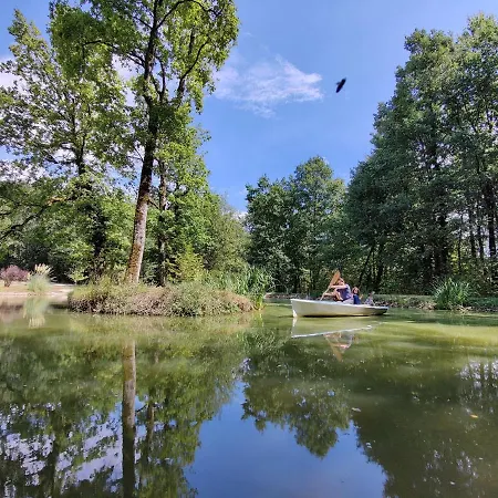 Mobil Du Houx Campsite Chatignac