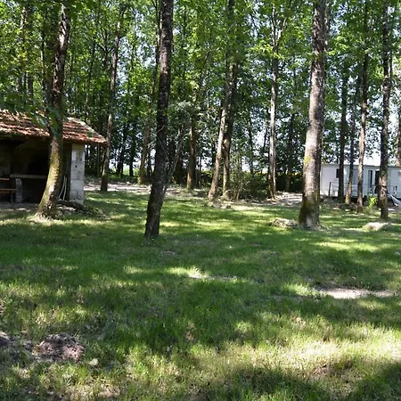 Mobil Du Houx Campsite Chatignac