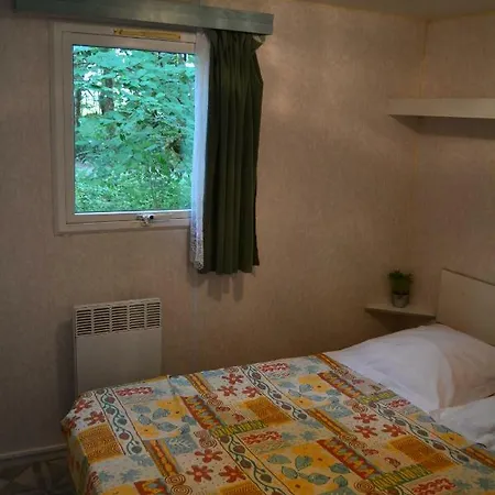 Mobil Du Houx Campsite Chatignac